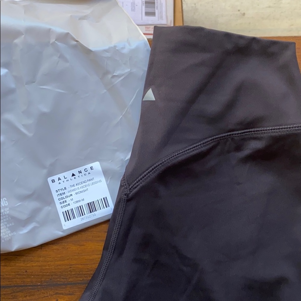 Brand new balance athletica ascend legging